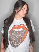RED LIPS CHEETAH TONGUE